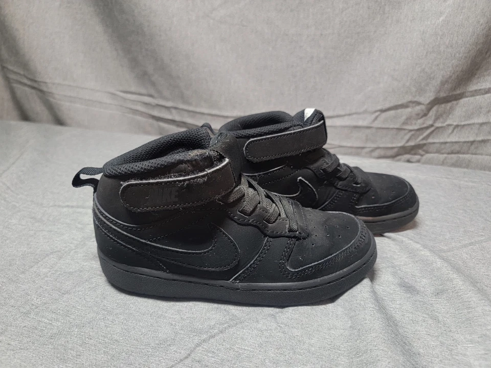 Zapatos de baloncesto Nike Court Borough Mid 2 niños niñas talla 10C negros CW5869-001 Foto 1 de 4