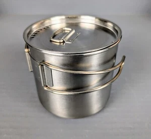 GSI Outdoors Cooking Pot Glacier Stainless Steel w/Retractable Handle & Lid 20oz - Picture 1 of 9