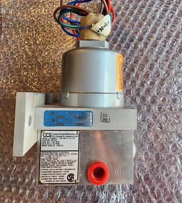 CUSTOM CONTROL SENSORS 673DE8011 DIFFERENTIAL PRESSURE SWITCH / NOS