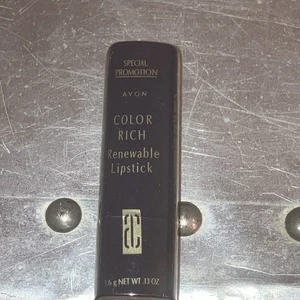 Vintage Avon Ultra Color Rich Renewable Lipstick-chocolate Fling - Picture 1 of 2