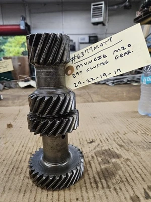 Engranaje de racimo Muncie M20 4 velocidades. 29-22-19-17 dientes. Original GM. MUY BUEN ESTADO. Foto 1 de 2