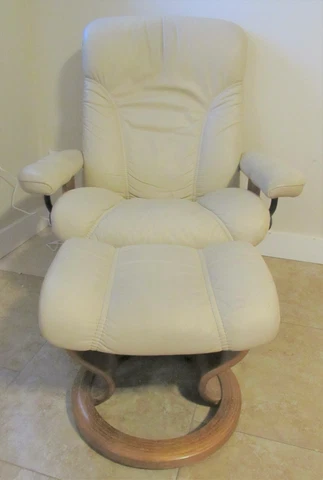 Ekornes Stressless Leather Recliner Chair & Ottoman Mid Century Modern Cover