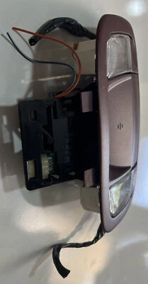  Luz e interruptores domo Cadillac Deville 1997-1999. Usado OEM  Foto 1 de 4