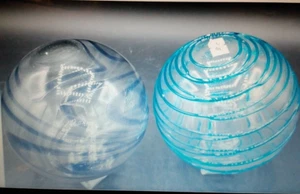 Set 2 Sfere di Vetro Artigianali Blu Swirl Orb Ball Sky Aqua Blue Coppia Piromanica - Foto 1 di 8