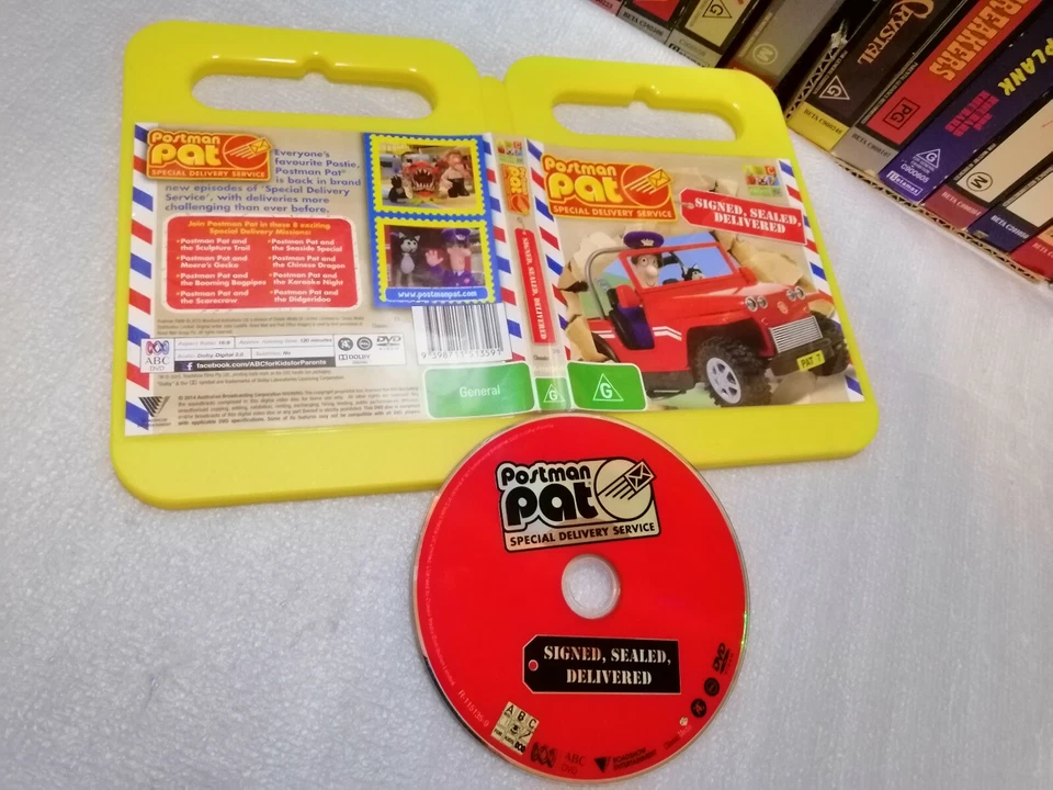 POSTMAN PAT : SIGNED,SEALED,DELIVEREDED 8 Episodes - 2014 ABC 4 Kids DVD - Reg 4 - Image 1 of 1