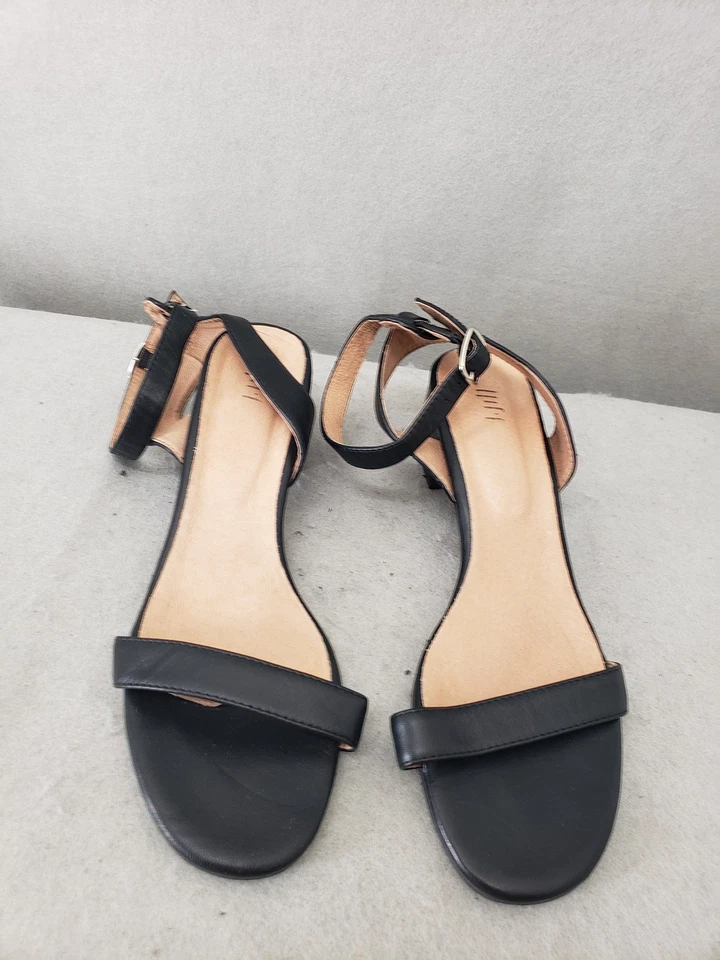 J Jill Women Sandals 10 Black Leather Open Toe Minimal Strappy Low Heel Shoes - Image 1 of 4
