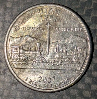 2007-D 25c Utah State Quarter Heavily Toned "Rainbow Sky" Colorful - Image 1 of 4