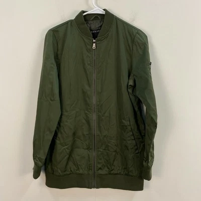 Женская куртка Bernardo Small Bomber Boyfriend с зелеными карманами на молнии 16707 - Изображение 1 из 4