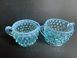 Vintage  FENTON Blue Opalescent Hobnail Glass Mini Sugar Creamer Set - Picture 1 of 5