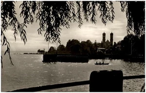 Friedrichshafen Bodensee AK 1956 Blick auf die Schlosskirche bei Sonnenuntergang - Picture 1 of 1