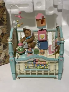 RARO DE COLECCIÓN NOS Enesco Pequeño Mundo de la Música Brahms Oso de Cuna En Cuna Caja de Música - Imagen 1 de 17