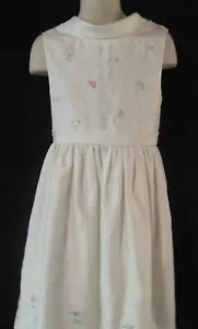Perfectly Dressed Sleeveless Ivory Dress with Embroidered Flowers Size 8 - Picture 1 of 6