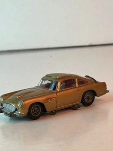 Corgi No. 261, James Bond 007 Aston Martin, Nice Original - Picture 1 of 16