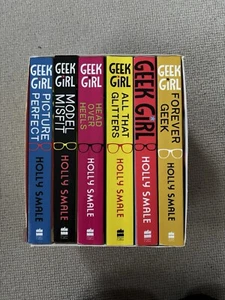 Holly Smale Collection Geek Girl Series 6 Books Set Pack Forever Geek, Head Over - Picture 1 of 2