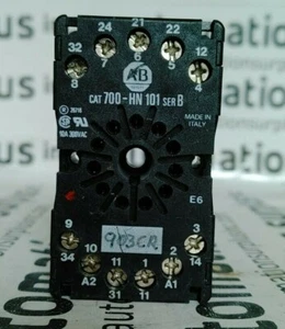 700-HN101 SER.B 11 PIN RELAY BASE *QUANTITY!! - Picture 1 of 1
