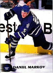 1998-99 Pacific - Danny Markov #417 (RC) - Picture 1 of 2