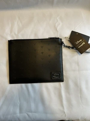 Bolso sin asas Loungefly Mickey and Minnie negro grande en relieve Foto 1 de 3