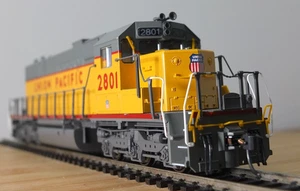 Kato 37-6501 HO gauge EMD SD38-2 diesel loco Union Pacific livery - Picture 1 of 17