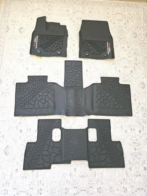 Alfombrillas para todo clima Toyota Sequoia Trd Pro 2023-2025 OEM PT908-0C233-20 Foto 1 de 4