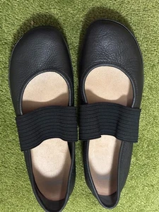 BEST SELLING CAMPER Right Nina Black Leather Ballerinas for Women, SZ 9 EU 40 - Picture 1 of 5