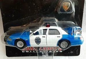 Road Champs Cruiser Series Juneau Alaska Police Diecast Car + Pin 1999 Card NOS - Imagen 1 de 3