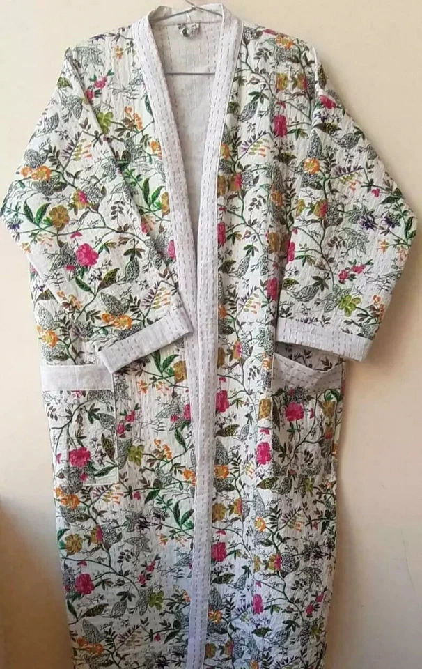 Indio Hecho a Mano Kantha Edredón Kimono Bata Estampado Floral Algodón Invierno Vestido Vestidos Foto 1 de 3