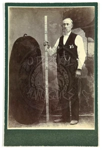 1880er Trick Übertreibung Gurke Pickle Studio Schrankkarte Foto - Bild 1 von 2
