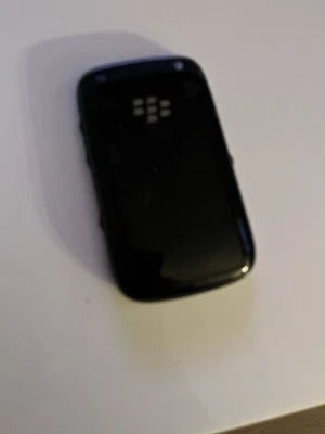 BlackBerry 9320 Black - Image 1 of 3