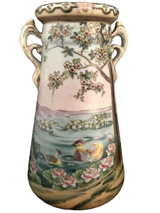 Antique Imperial Hand Painted NIPPON Lotus Flowers & Ducks Exquisite Vase - Picture 1 of 6