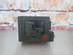 Mercedes-Benz W126 S-Klasse Sensor Gurtstrammer A0048201910 Bosch 0 285 001 060 - Bild 1 von 2