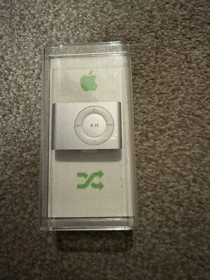 Apple iPod Shuffle A1204 1 GB Silver - Image 1 of 4
