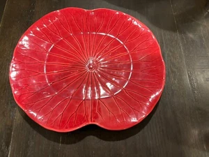Red Vtg Lotus By Metlox Poppytrail Platter - Picture 1 of 10