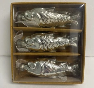 Fish Ornaments Set of 3 Silver Toned - Picture 1 of 2