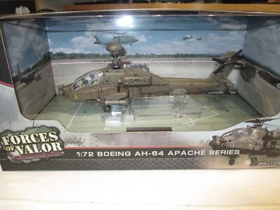 FORCES OF VALOR 1:72 BOEING AH-64D LONGBOW APACHE  HELICOPTER IRAQI FREEDOM 2003 - Image 1 of 3