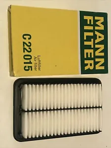 Mann C22015 Air Filter For Hyundai i10 1.0 10-13 Kia Picanto 2 1.0 1.2 - Picture 1 of 2