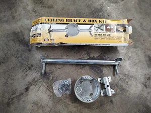 "Sartén con clasificación de techo redondo KO's 936 Raco 4"" x 1-1/2"" profunda w- 1/2"" - Imagen 1 de 7