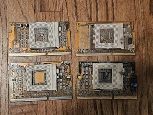 4x LOTTO - Retro Vintage socket 370 adattatore scheda CPU PGA370 slot 1 vari modelli - Foto 1 di 3