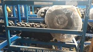 Caterpillar telehandler gearbox with transfer box UK STOCK - Picture 1 of 5