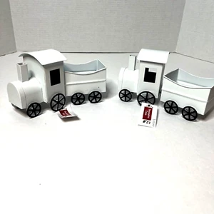 Holiday Christmas Decor White Train Figural 2pc Set NEW! - Picture 1 of 8