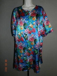 Vintage Satin and Beaux Floral Satin NightShirt Nachthemd Gr. M MED  - Bild 1 von 4