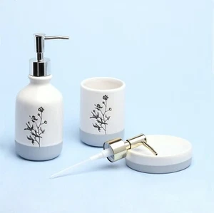 Juego de baño de flores de cerámica G Decor - Imagen 1 de 6