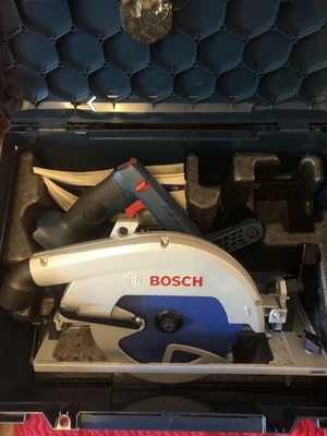 Bosch GKS 18V-68 GC 18V BITURBO Brushless Circular Saw 190mm - Guide Rail Base - Image 1 of 4