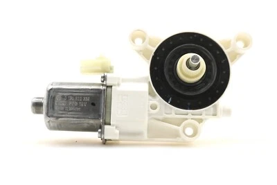 NUEVO OEM Mopar Puerta Corredera Trasera Izquierda Ventana Motor 68030661AA Chrysler Dodge Ram Foto 1 de 4