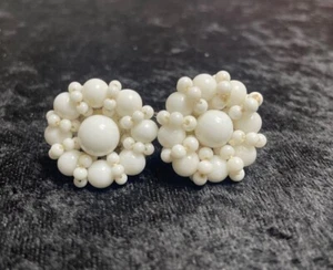 Signed JAPAN Vintage White Beaded Cluster Clip On EARRINGS - Picture 1 of 4
