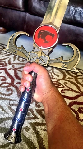 48” ThunderCats Sword Of Omen Lion O Sword W Sheath New Mold Detailed Version Cover