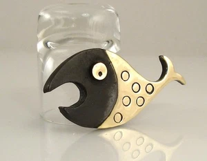 Walter BOSSE Vienna Funny FISH Patinated Brass 82mm Bronze Workshop Austria - Picture 1 of 7