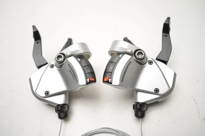 SHIMANO 8 X 3 SPEED CROSS GRAVEL BICYCLE RAPIDFIRE WINDOW SHIFTER PODS SL-R440 - Image 1 of 4