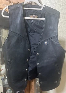 HARLEY-DAVIDSON Womens Size Large Black Leather Snap-Up Biker Vest - Preowned - Picture 1 of 6