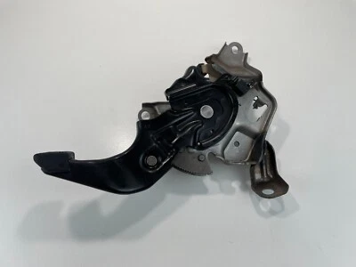 07-11 TOYOTA CAMRY EMERGENCY PARKING BRAKE LEVER FOOT PEDAL ASSEMBLY OEM - Image 1 of 4