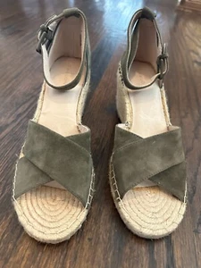 CASLON Women's Ankle Strap Espadrille Wedge Sandals Green Size 9M - Picture 1 of 6
